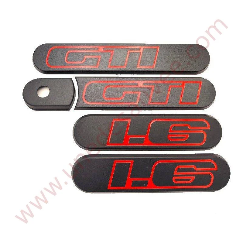 LOGO D’AILE ARRIÈRE ENJOLIVEUR DE CUSTODE CREUSE 1.6 PEUGEOT 205 GTI NOIR KIT DE 5 - Saldi Straordinari – Offerte Speciali Disponibili Adesso - aile arrière 205 logo arrière custode gti noir