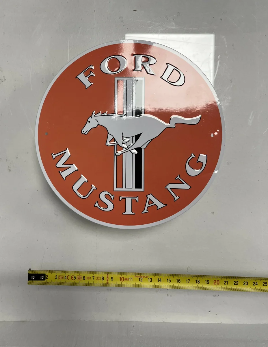 Plaque Ford Mustang Vins Rouges Harmonieux Occasion