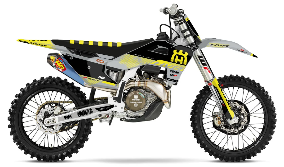 Kit déco NG Husqvarna 125 / 250 / 300 / 450 TC / FC 2025 -> 2027 | SCRATCH Séries - Tout pour Créer des Expériences Mémorables en Extérieur Tracteur tondeuse TC 114 Husqvarna | Husqvarna CH