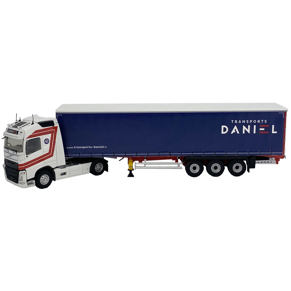 Volvo FH4 + semi Tautliner “Transports Daniel” au 1/43ème Eligor - Accessoires Outdoor pour Simon Plus de Liberté de Mouvement