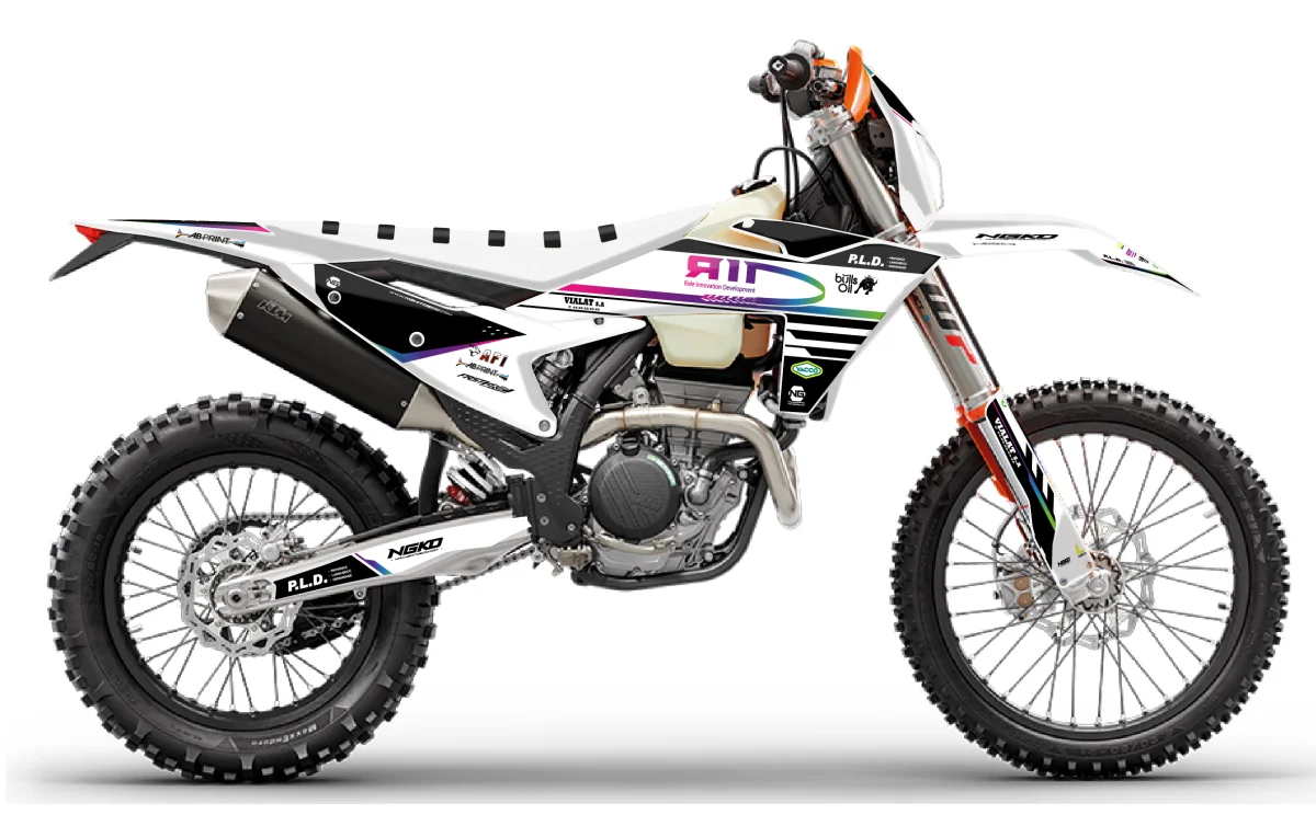 Kit déco NG KTM 125 / 250 / 300 / 350 / 450 / 500 EXC / EXCF / TPI 2024 -> 2025 | Team RID 2025 - Tout pour Créer des Expériences Mémorables en Extérieur My first review of the KTM EXC-F 450 2025