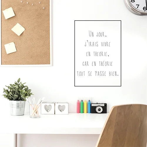 Autocollant citation “Un jour j’iriai vivre en théorie car en théorie tout se passe bien” - Saldi Straordinari – Offerte Speciali Disponibili Adesso - {'count': 1, 'name': 'ANNE'}
